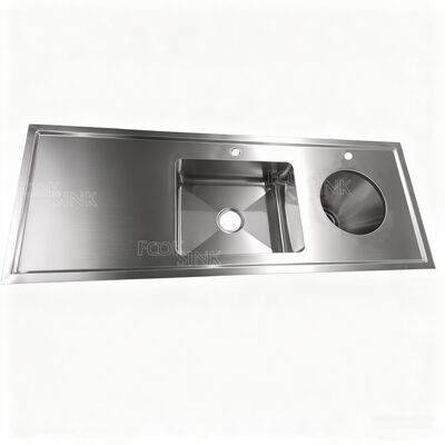 โรงพยาบาลการแพทย์ 304 316 สแตนเลส สระล้างผ่าตัด Hygienic Double Bowl Design Sluice Sink Feature รวมเครน